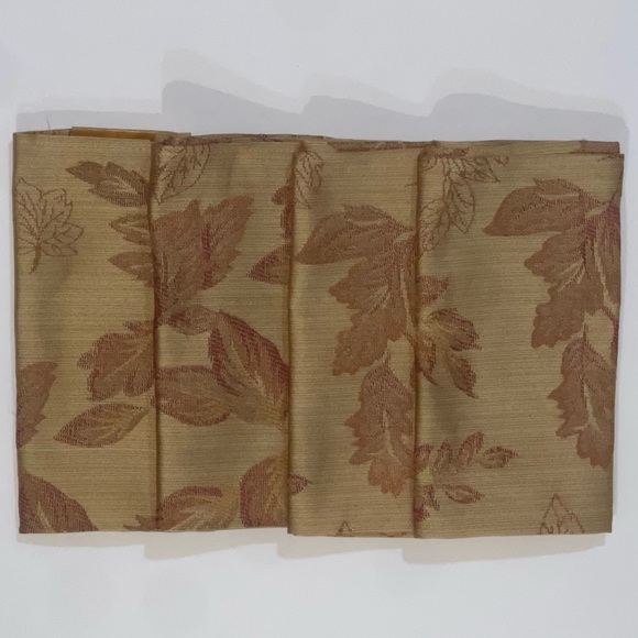 Kohl’s Croft & Barrow Harvest Gold Table Napkins - Picture 2 of 3